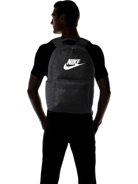 Nike Heritage 2.0 Siyah Antrenman ve Okul Sırt Çantası 20 L BA5879-011