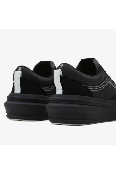 Old Skool Overt Plus Cc VN0005WJBKA1